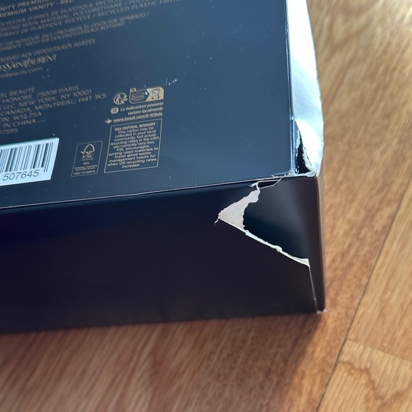 Yves Saint Laurent Red Quilted Vanity Case and Dior lipstick soft nude full size - Picture 3 of 14